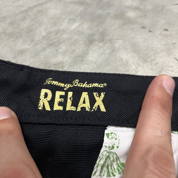 NWT TOMMY BAHAMA KEY GRIP BLUE TAHOE 9.5 CARGO TENCEL COTTON SHORTS MENS 42 - Picture 6 of 9